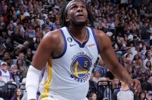 开云体育网址-永远不要低估一颗总冠军的心！勇士或复制火箭神话